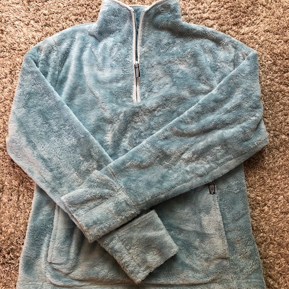 North Face pull over
